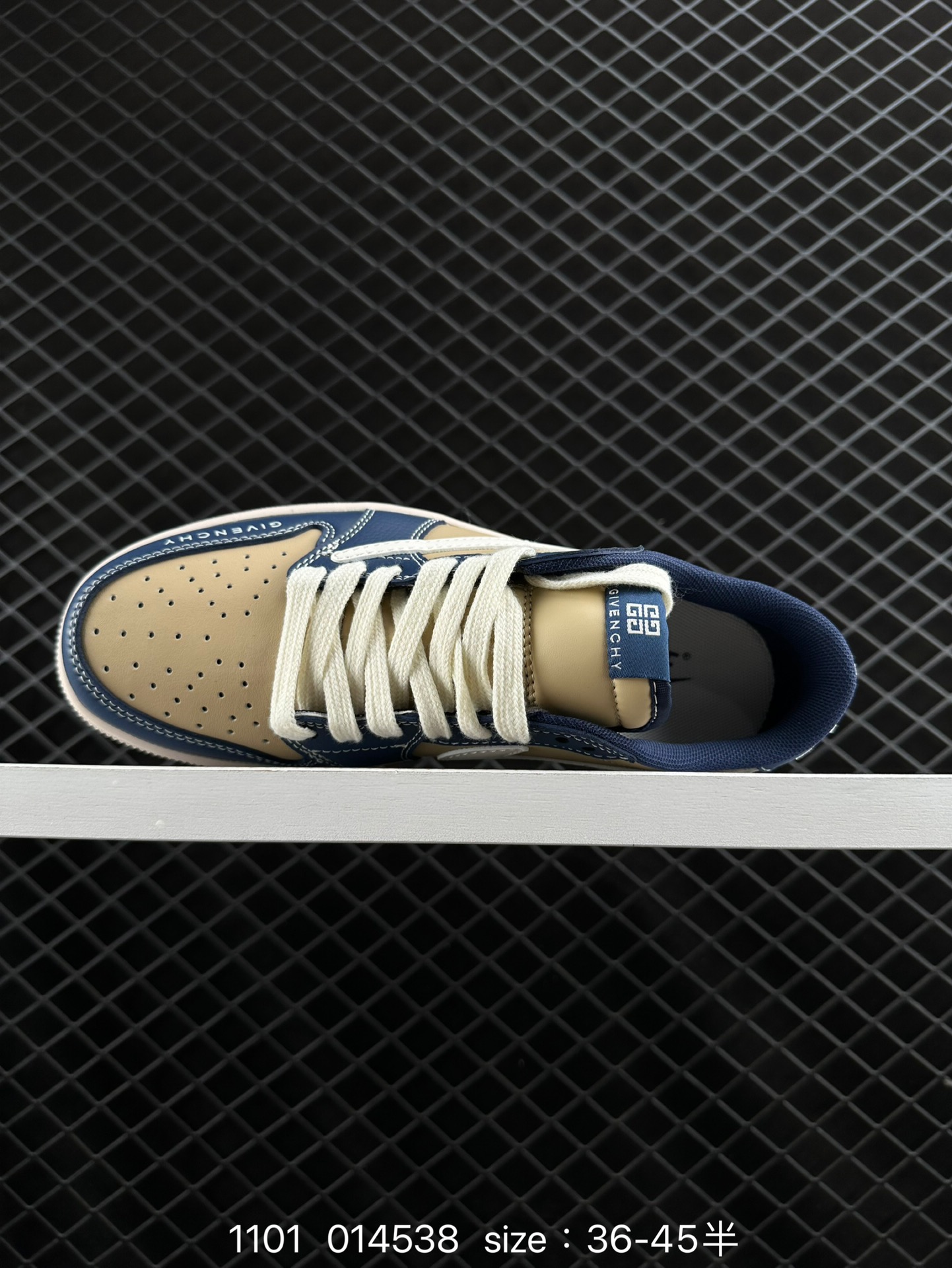 Travis Scott x Air Jordan 1 ” Reverse Mocha “